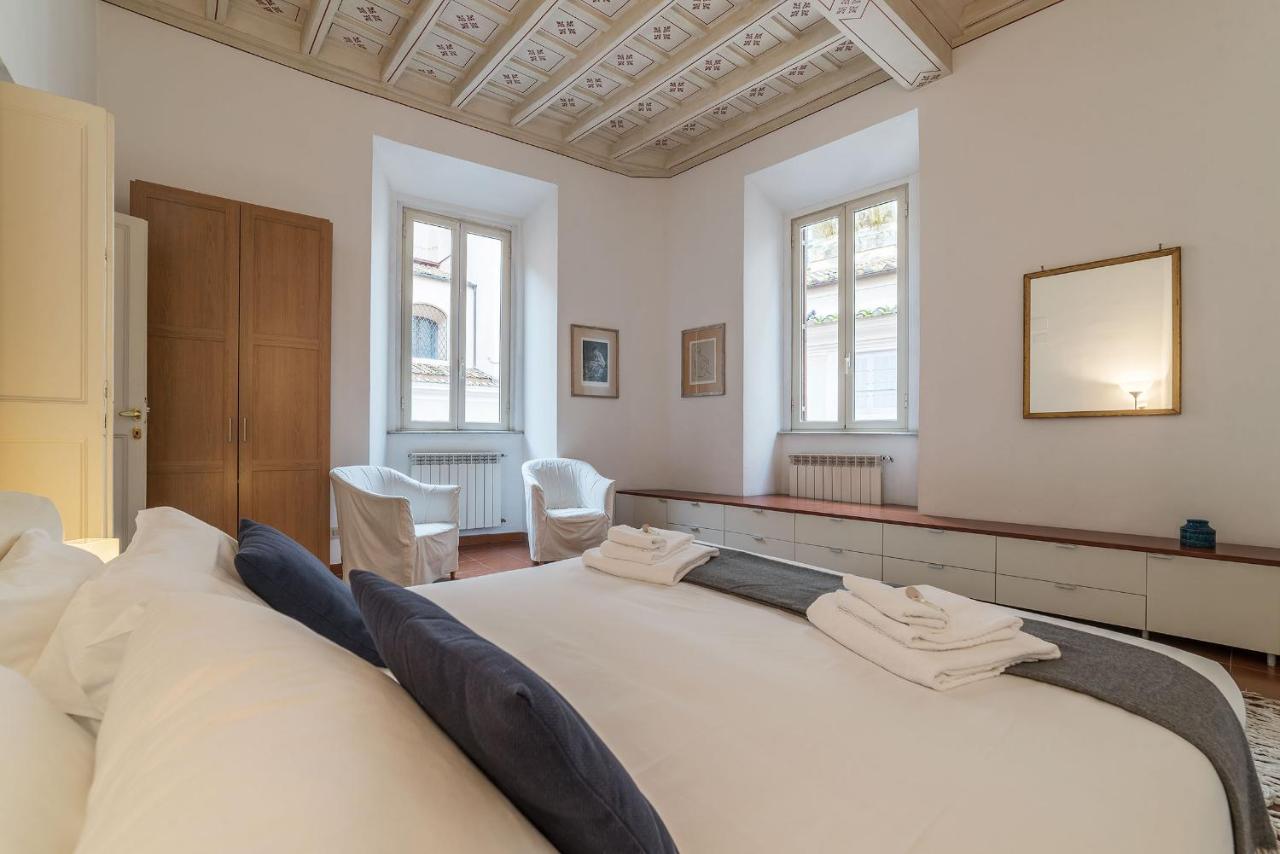 History And Modernity Meet By FromhometoRoma Esterno foto